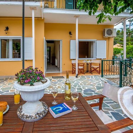 Arthur House Longos  Bagian luar foto