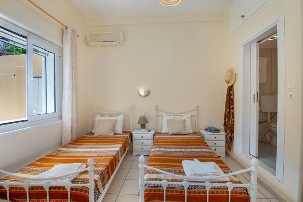 Arthur House Longos  Bagian luar foto