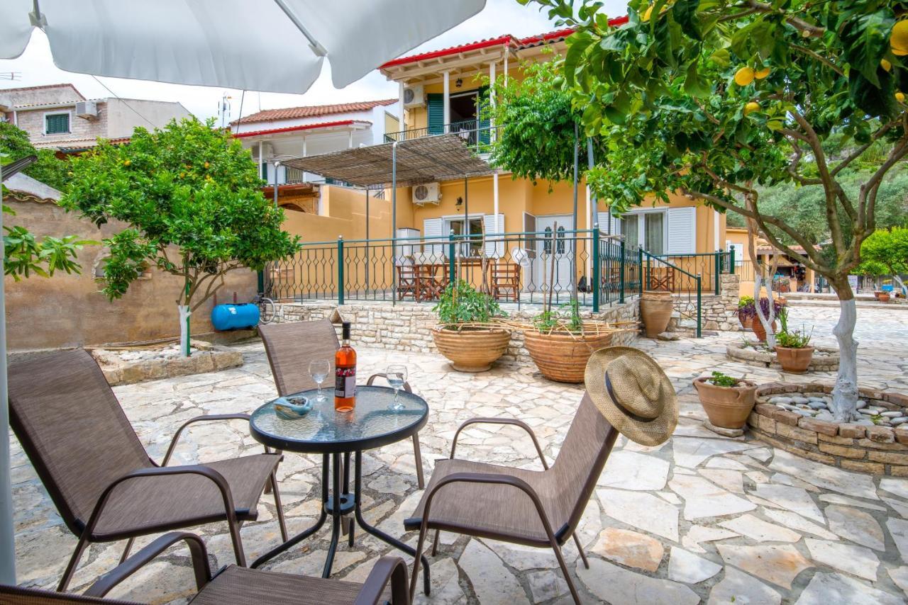 Arthur House Longos  Bagian luar foto