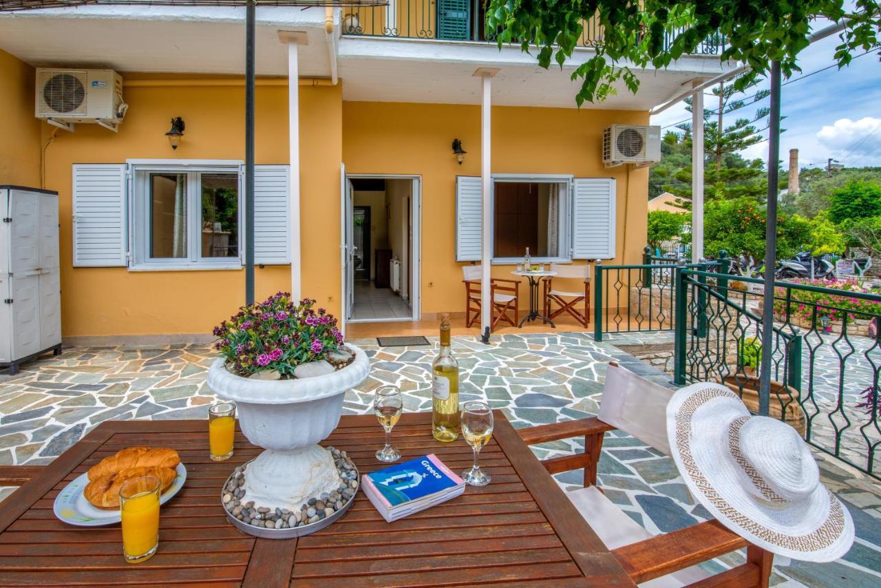 Arthur House Longos  Bagian luar foto
